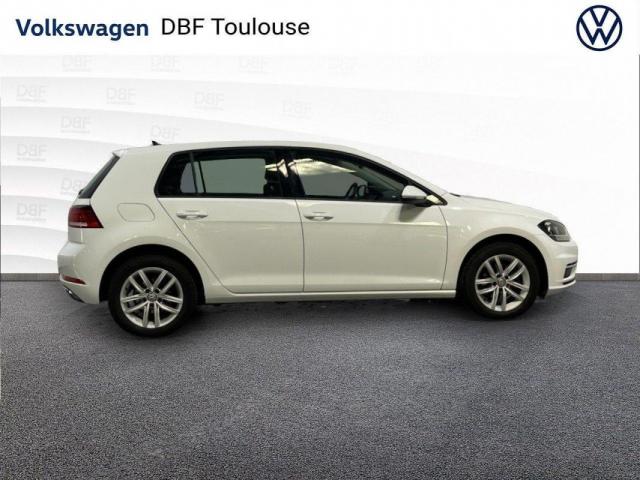 Volkswagen Golf image 8