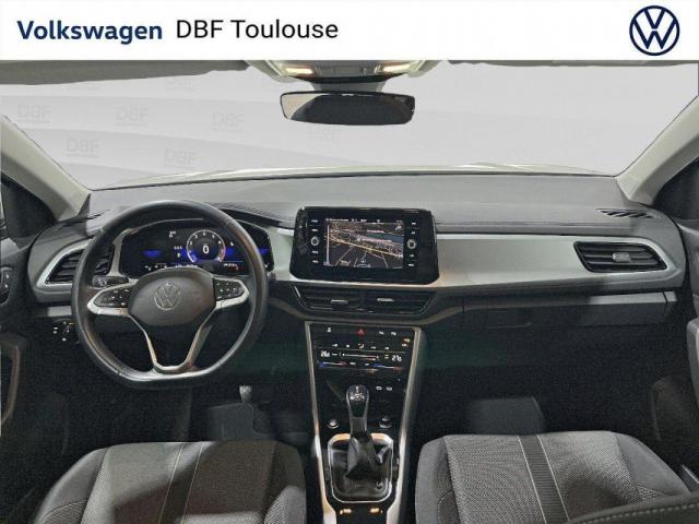 Volkswagen T-Roc image 7