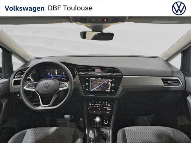Volkswagen Touran image 1