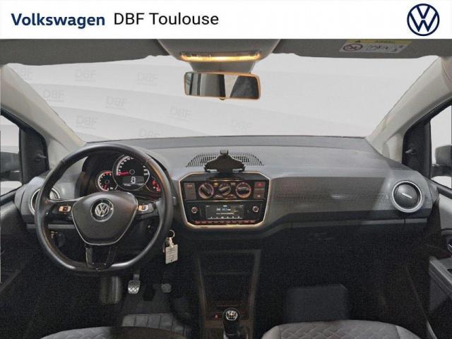 Volkswagen Up! image 7