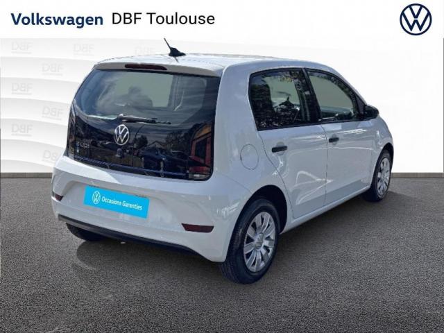 Volkswagen E-Up! image 6