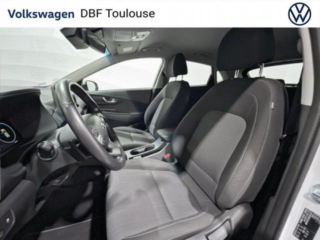 Hyundai Kona image 2
