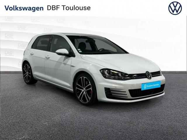 Volkswagen Golf image 6