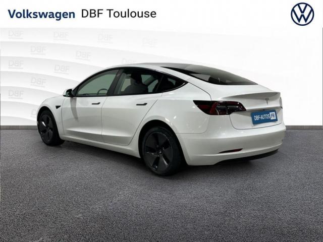 Tesla Model 3 image 8