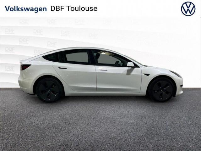 Tesla Model 3 image 7