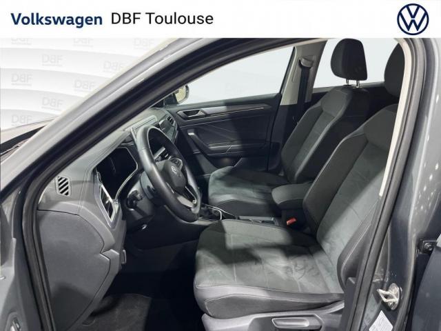 Volkswagen T-Roc image 8