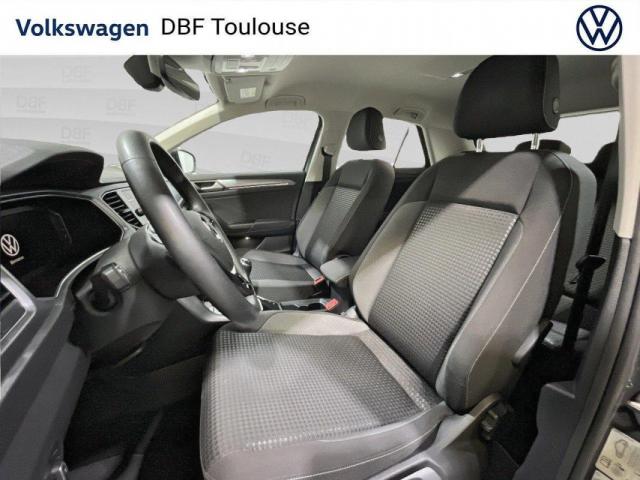 Volkswagen T-Roc image 8