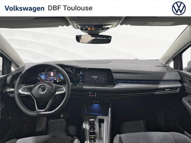 Volkswagen Golf image 8