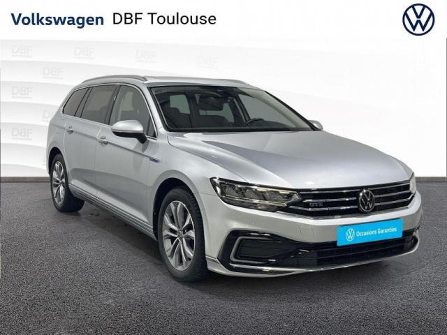 Volkswagen Passat Sw image 6