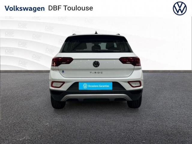 Volkswagen T-Roc image 8