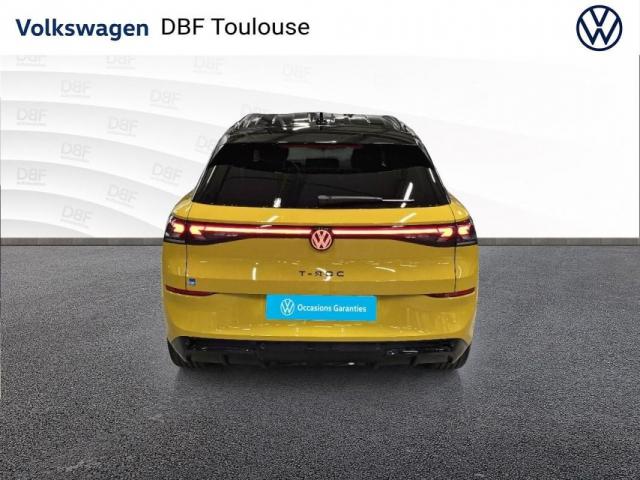 Volkswagen T-Roc image 9