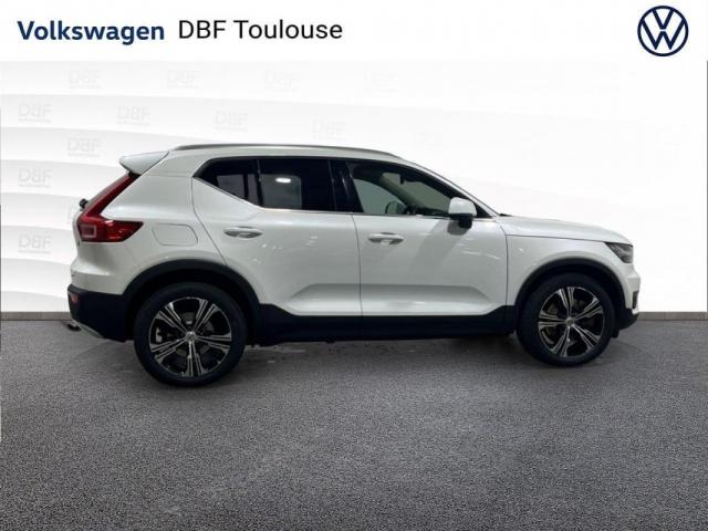 Volvo Xc40 image 8
