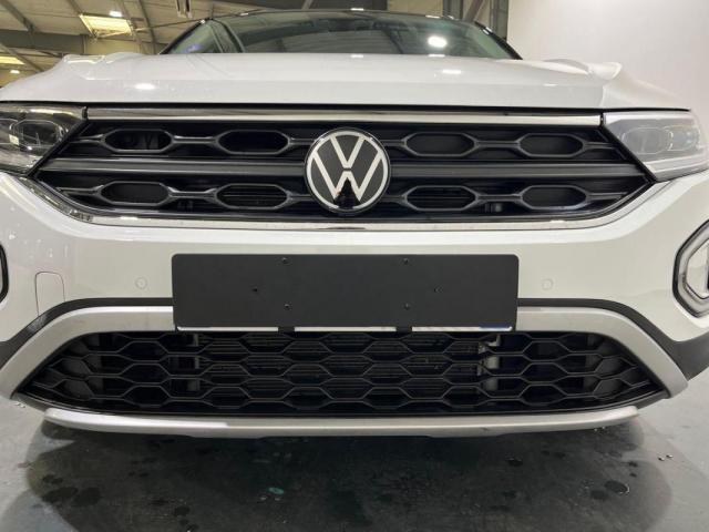 Volkswagen T-Roc image 8
