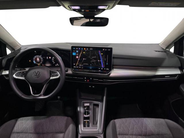 Volkswagen Golf image 4