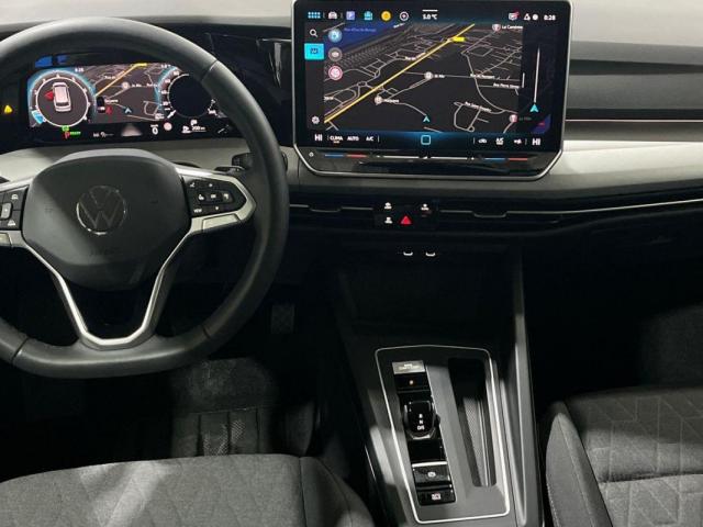 Volkswagen Golf Sw image 4