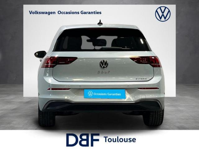 Volkswagen Golf image 6