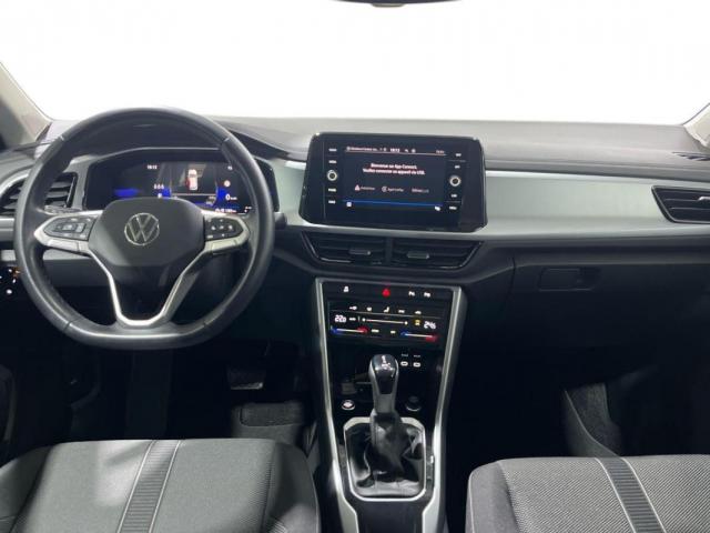Volkswagen T-Roc image 9
