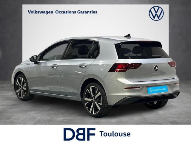 Volkswagen Golf image 9