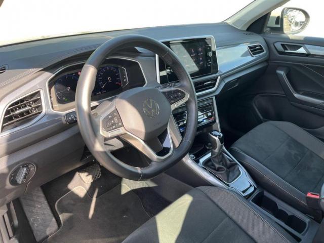 Volkswagen T-Roc image 6