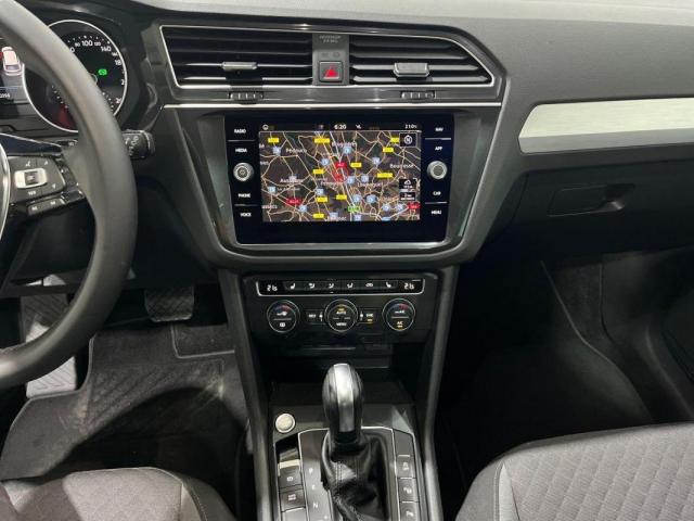 Volkswagen Tiguan image 8
