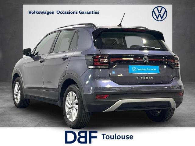 Volkswagen T-Cross image 2