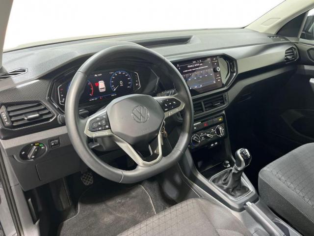 Volkswagen T-Cross image 3