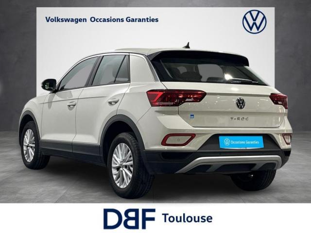 Volkswagen T-Roc image 9