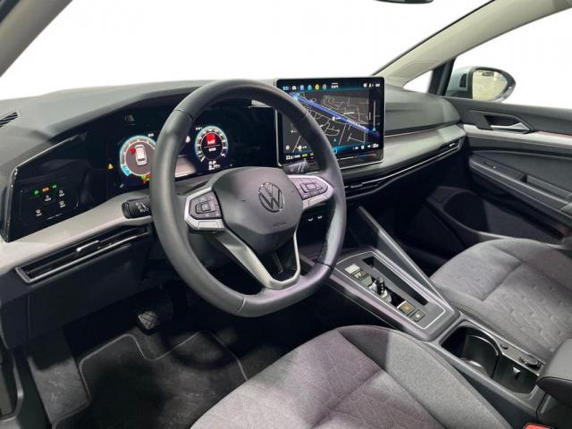 Volkswagen Golf Sw image 1