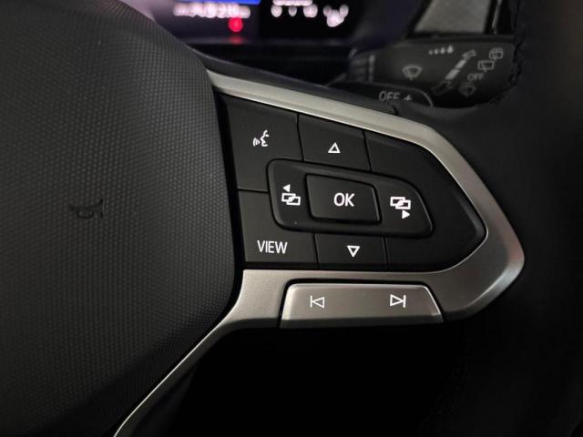 Volkswagen T-Cross image 1