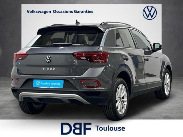 Volkswagen T-Roc image 2