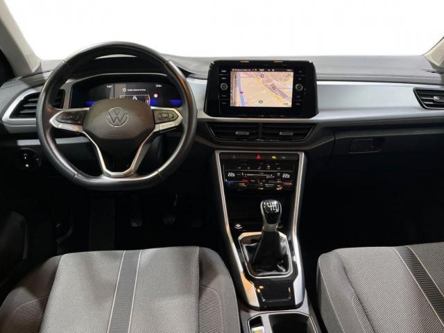Volkswagen T-Roc image 4