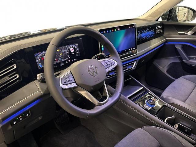 Volkswagen Tiguan image 8