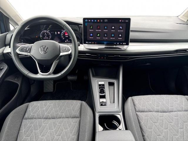 Volkswagen Golf image 1