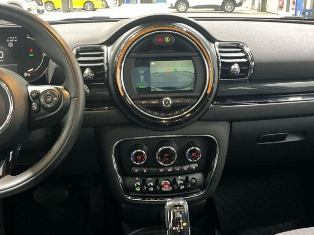 Mini Clubman image 8