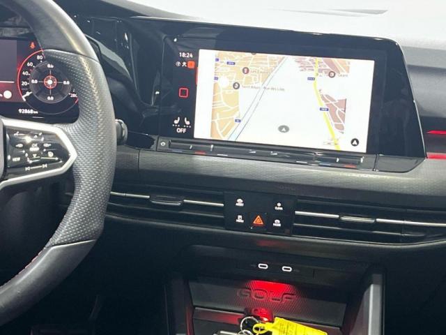 Volkswagen Golf image 4
