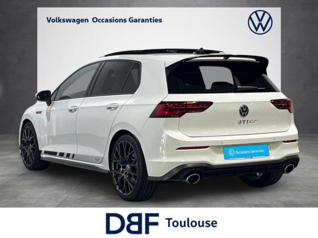 Volkswagen Golf image 6