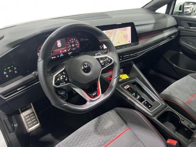 Volkswagen Golf image 1