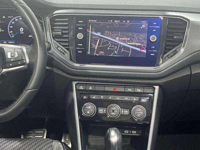 Volkswagen T-Roc image 9