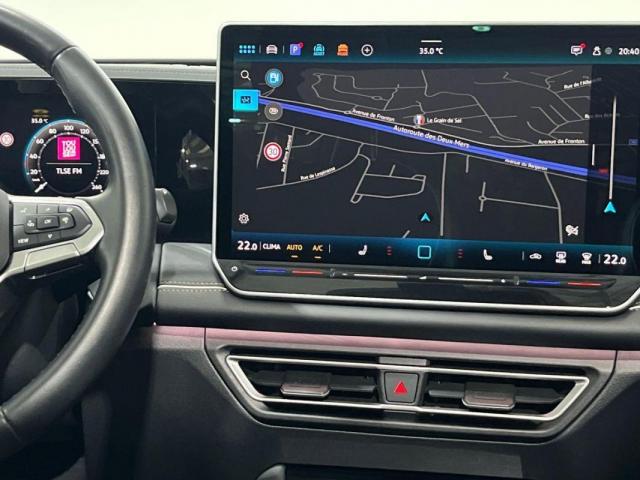 Volkswagen Tiguan image 6