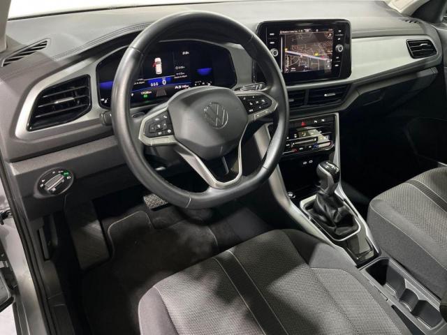 Volkswagen T-Roc image 5