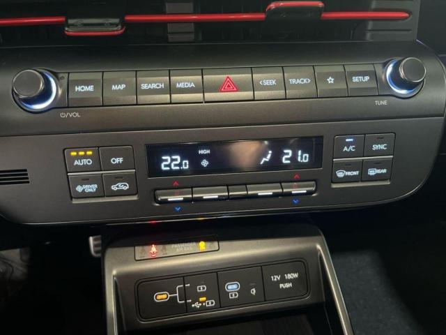 Hyundai Kona image 1
