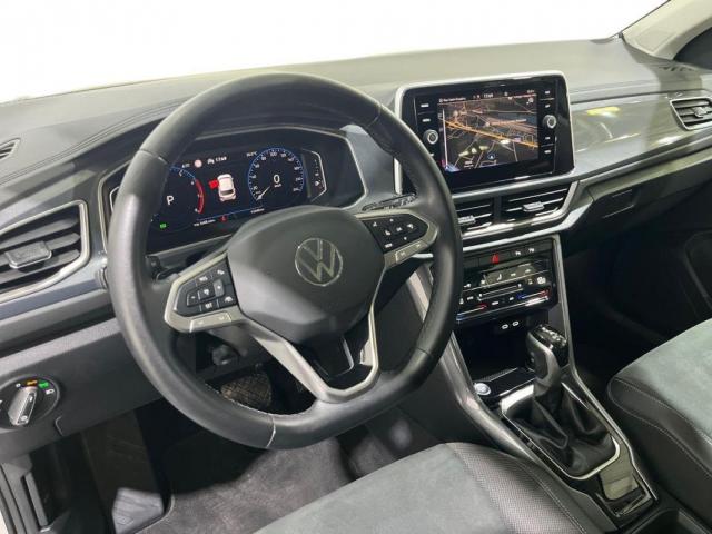 Volkswagen T-Roc image 7