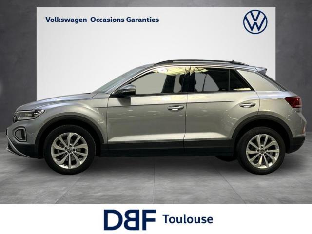 Volkswagen T-Roc image 9
