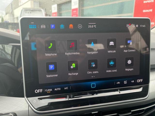 Volkswagen Golf image 3