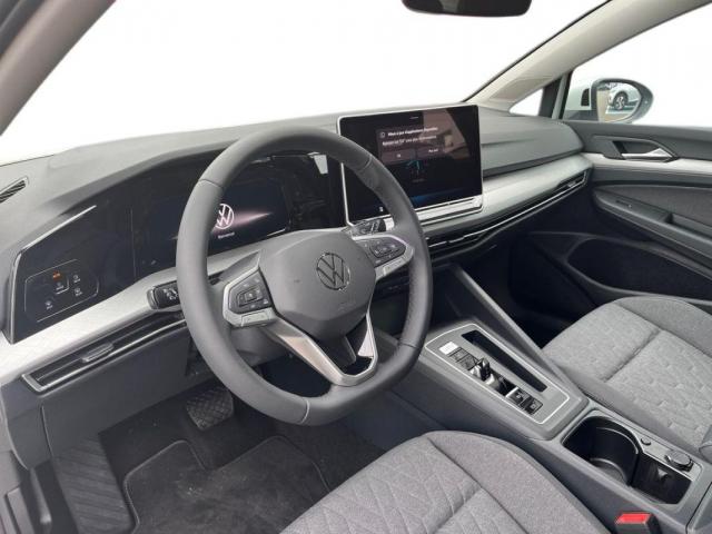 Volkswagen Golf image 7
