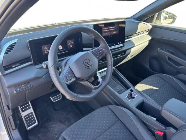 Volkswagen T-Roc image 1