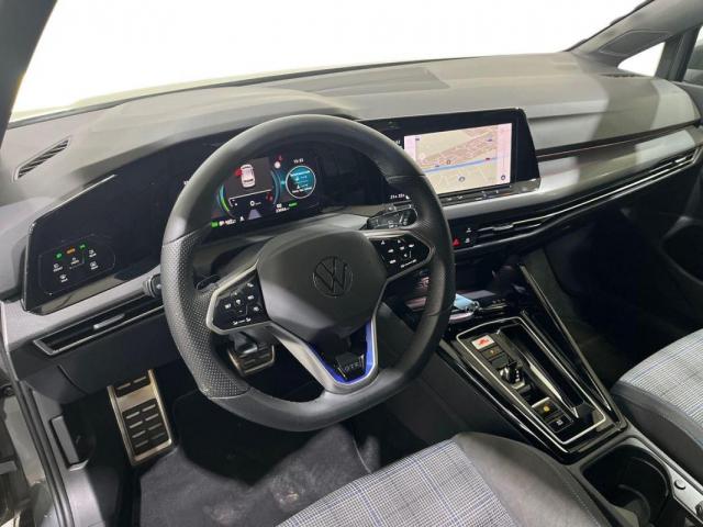 Volkswagen Golf image 4