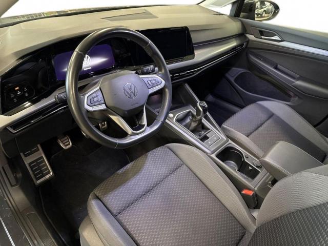 Volkswagen Golf image 8