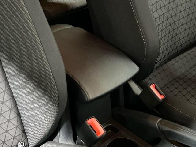 Volkswagen T-Cross image 2