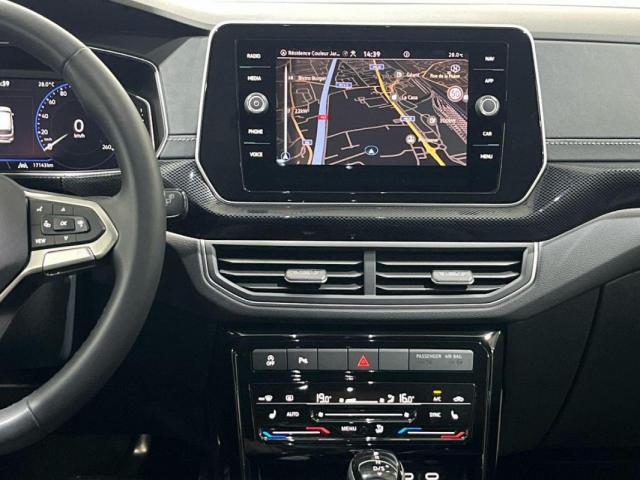Volkswagen T-Cross image 3